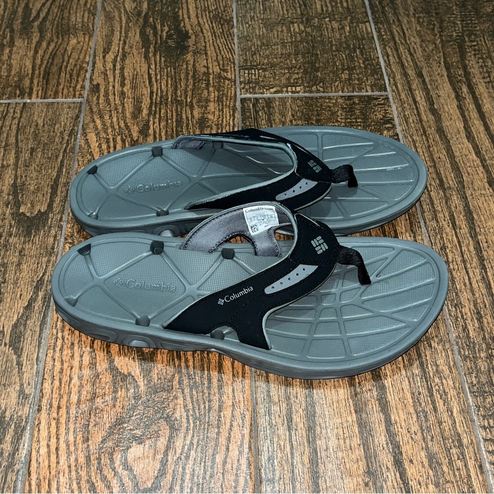 Mens Columbia Sportswear Grip Black Thong Sandals Flip Flop Sz. 10